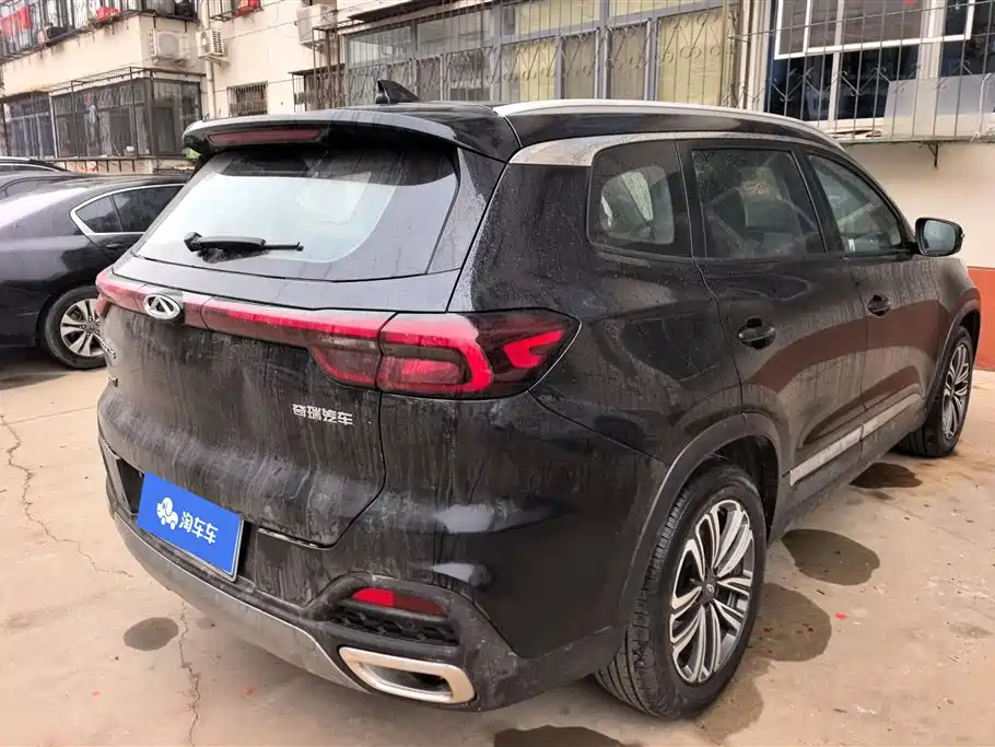 CHERY TIGGO 8