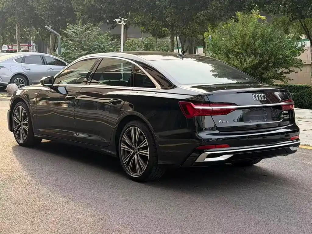 Audi A6L — миниатюра 4