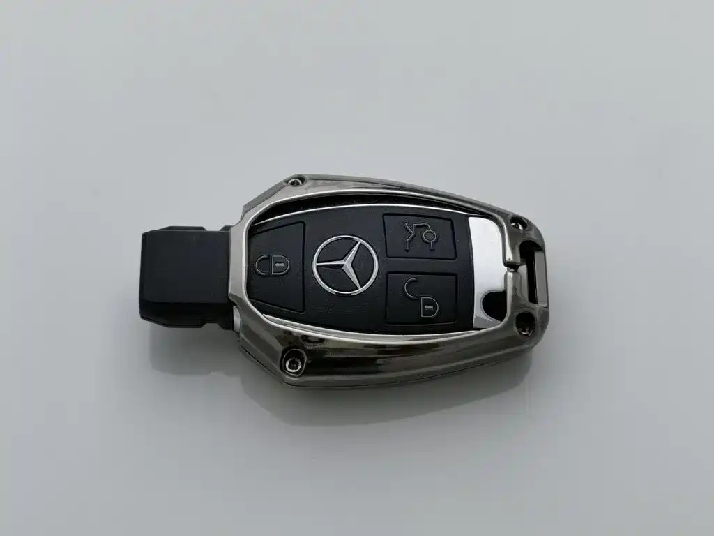 Mercedes-Benz GLC — миниатюра 19