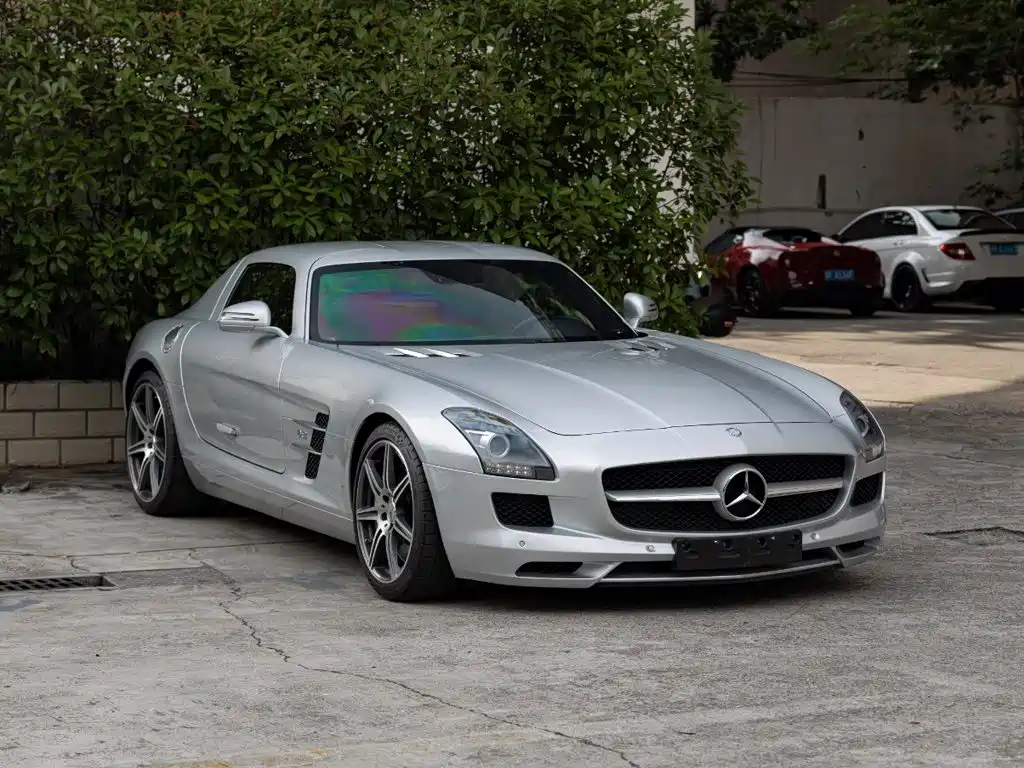 Mercedes-Benz SLS AMG — миниатюра 3