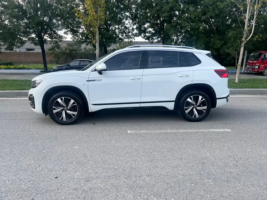 Volkswagen Tayron GTE — миниатюра 16