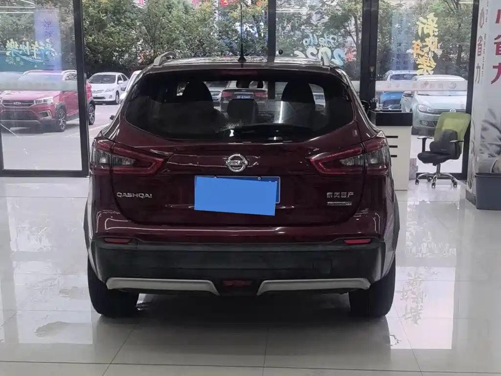 Nissan Qashqai — миниатюра 4
