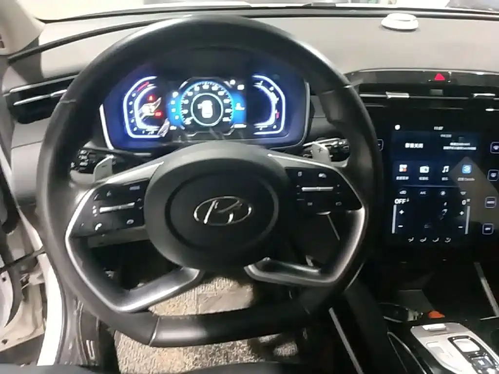Hyundai Tucson — миниатюра 11
