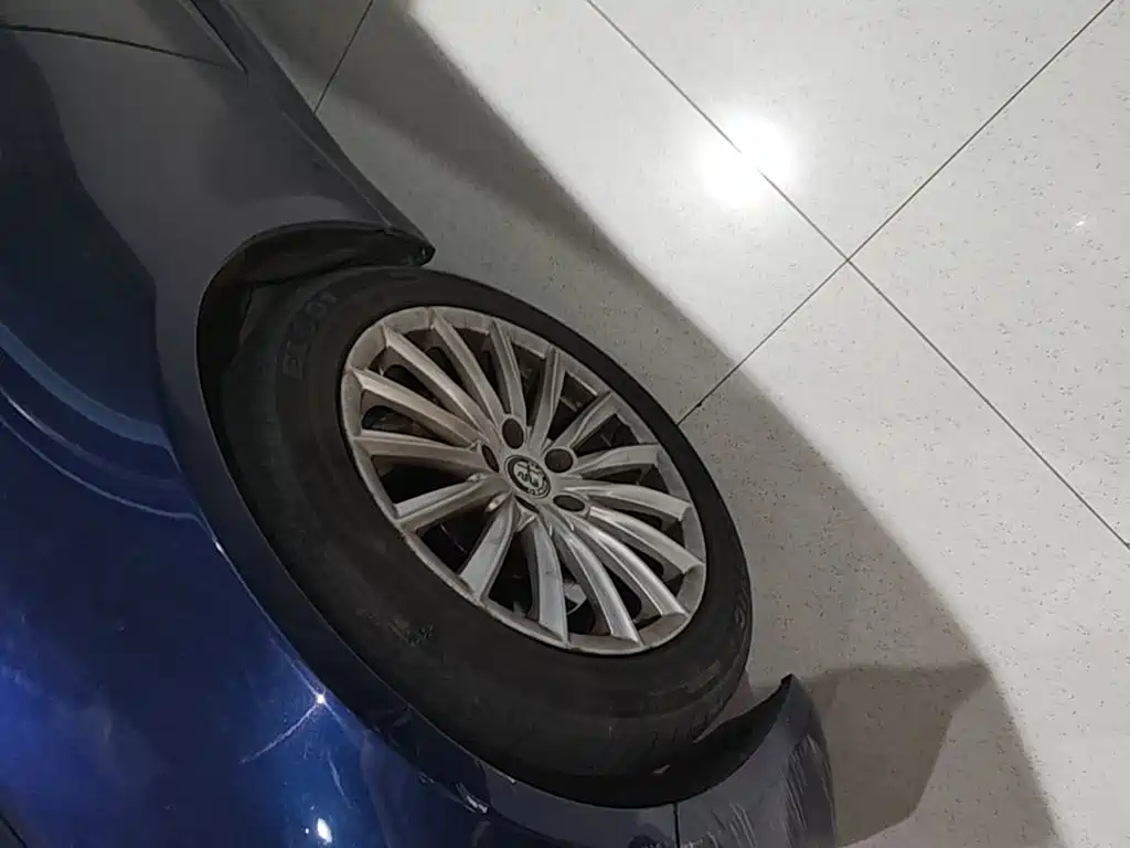 Alfa Romeo Giulia — миниатюра 23