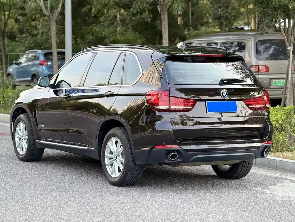 BMW X5 (Import) — миниатюра 4
