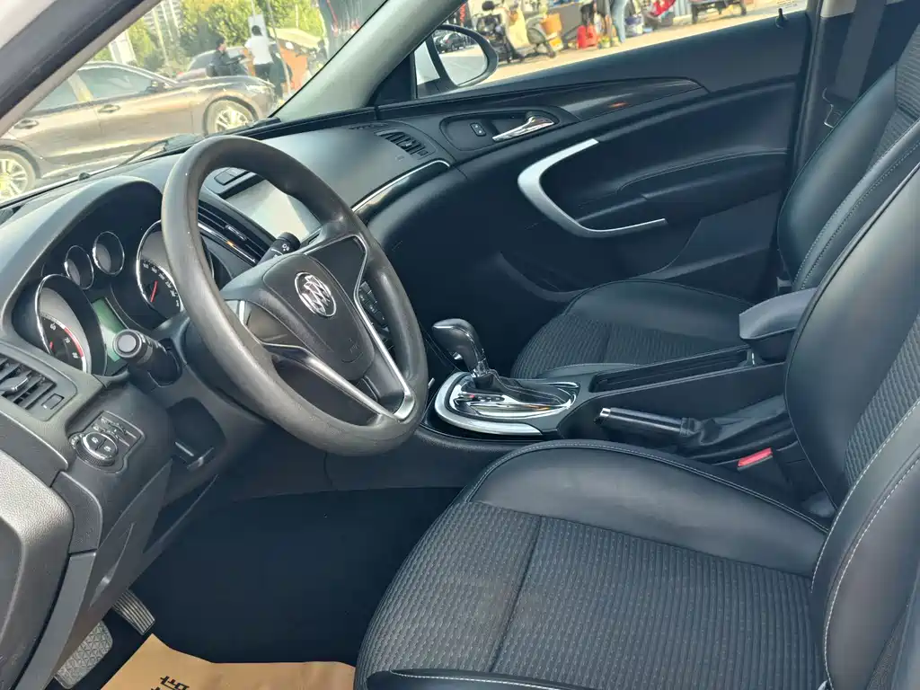 Buick Regal — миниатюра 15