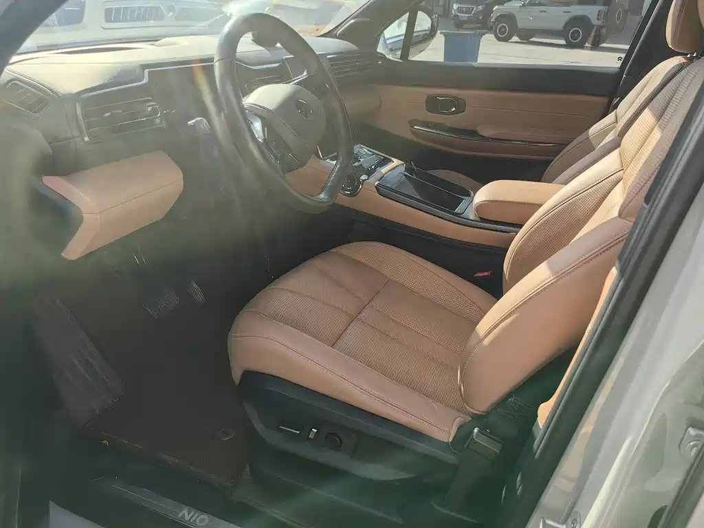 NIO ES8 — миниатюра 6