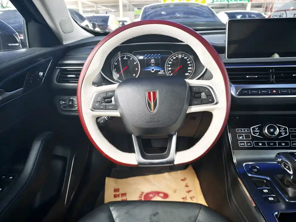 Hongqi Hongqi H5 — миниатюра 7