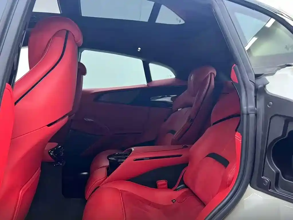 Ferrari Purosangue — миниатюра 6