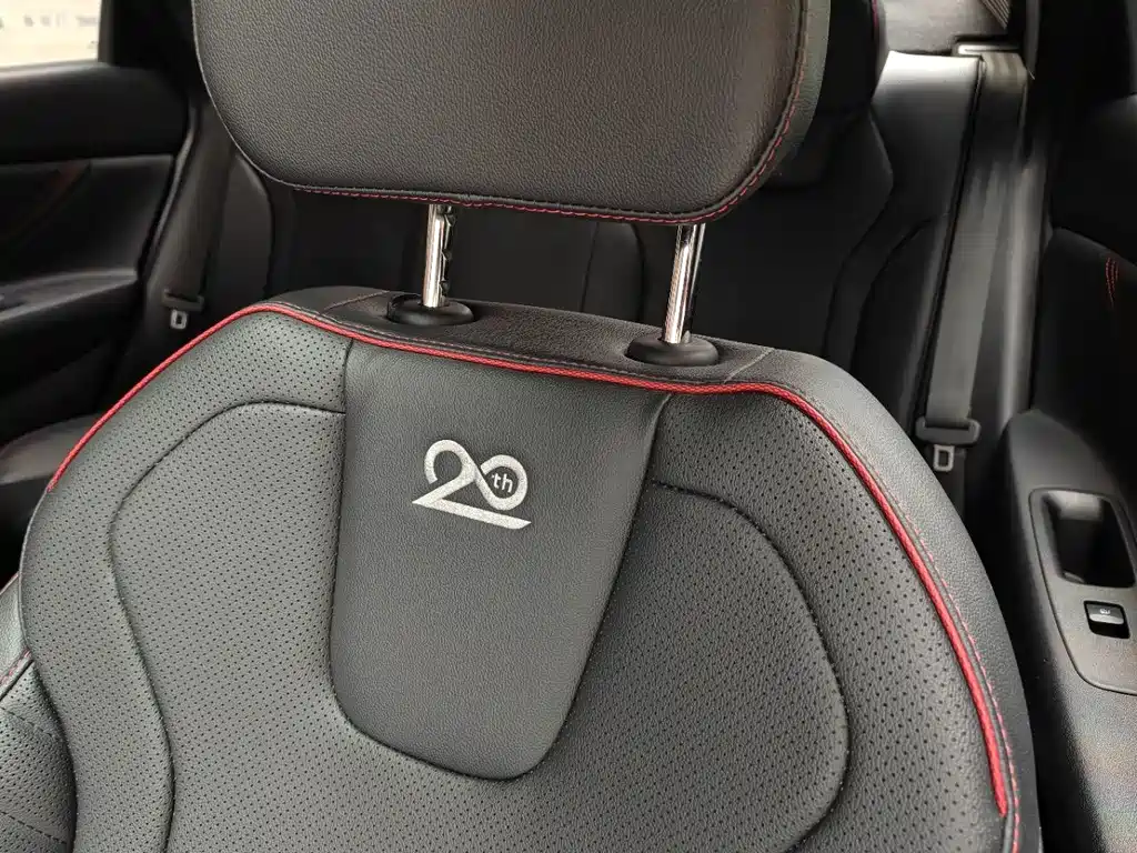Hyundai Elantra — миниатюра 15