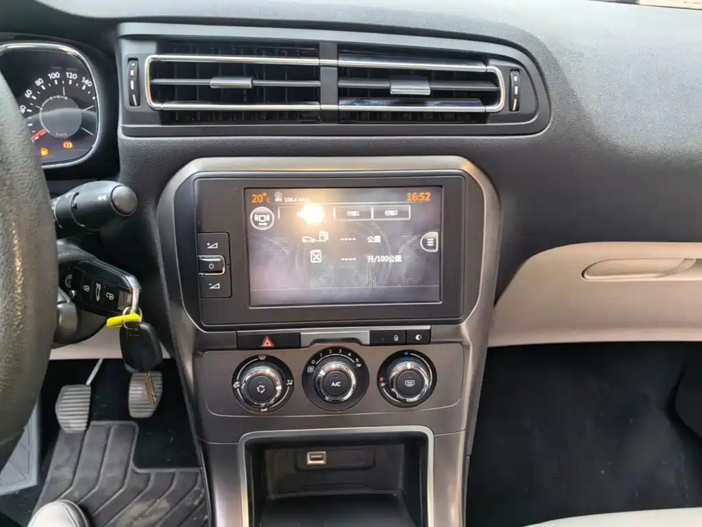 Citroen C4 — миниатюра 13