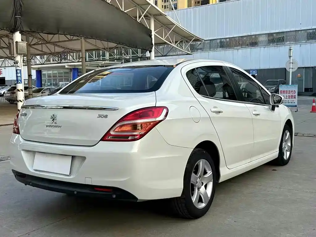 Peugeot 308 2013 1.6L AT