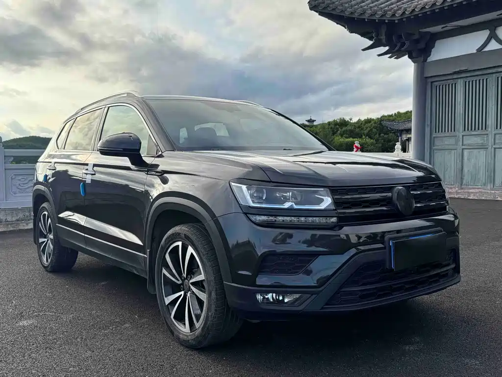 Volkswagen Tharu — миниатюра 3
