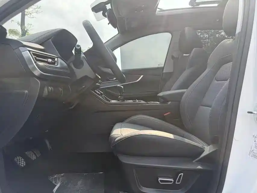 Chery Tiggo 8 — миниатюра 16