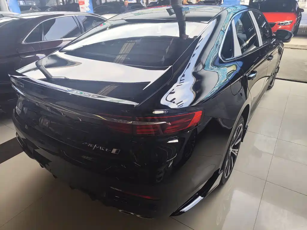 GEELY AUTOMOBILE XINGRUI