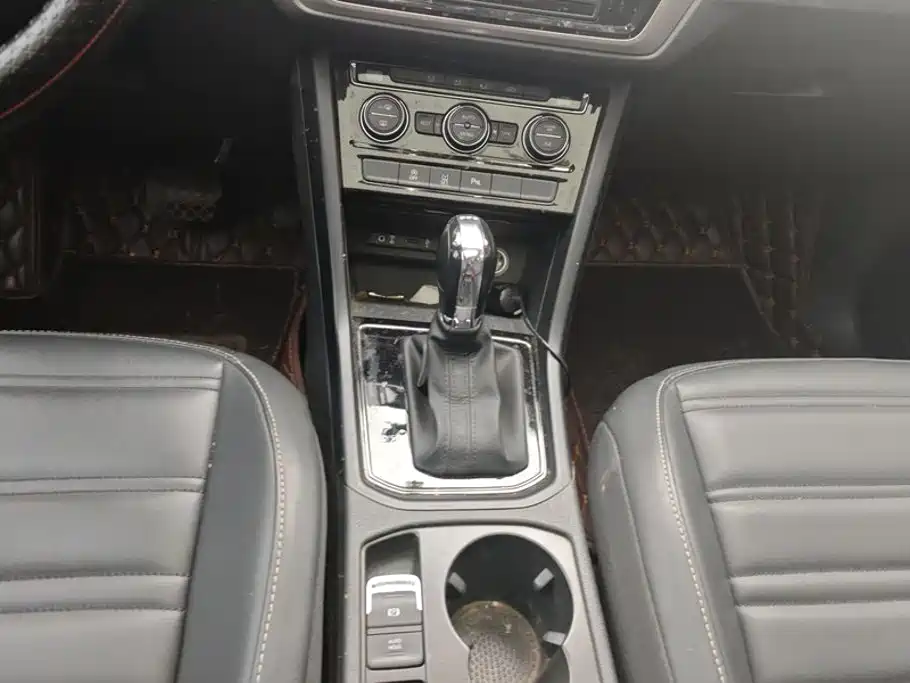 Volkswagen Touran — миниатюра 16