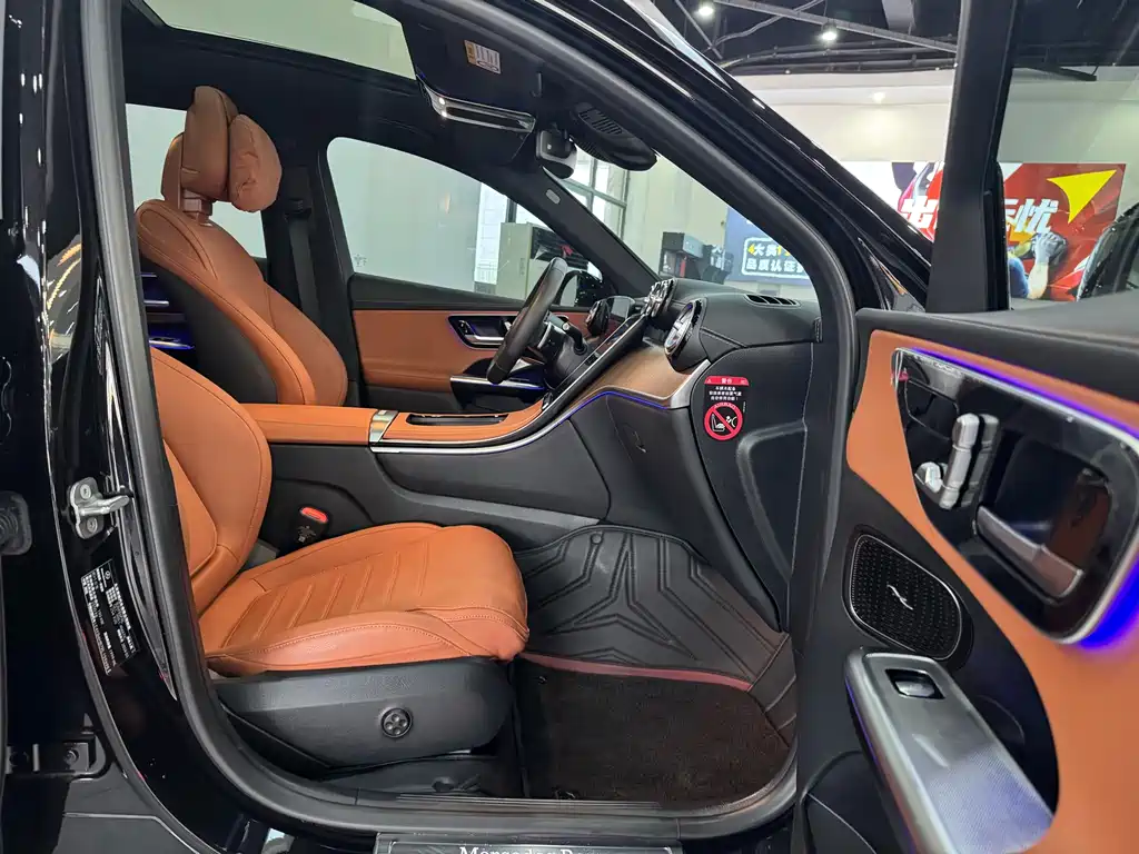 Mercedes-Benz GLC 2024 GLC 300 L 4MATIC 5 мест