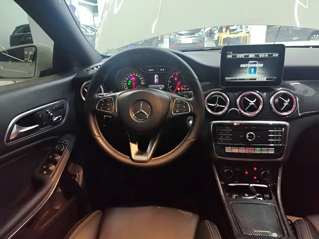 Mercedes-Benz CLA (Import) — миниатюра 11