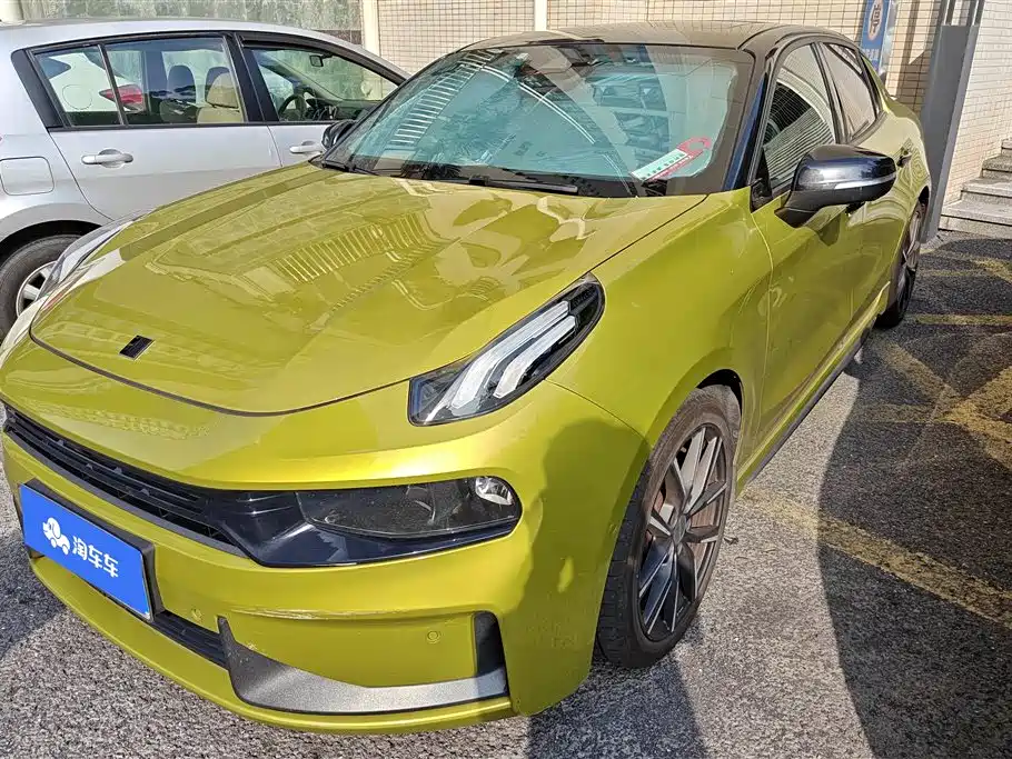 Купить Lynk & Co 03