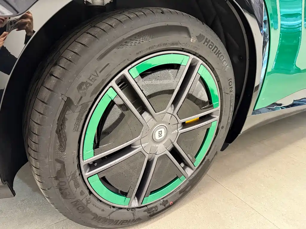 XIAOMI CAR XIAOMI YU7