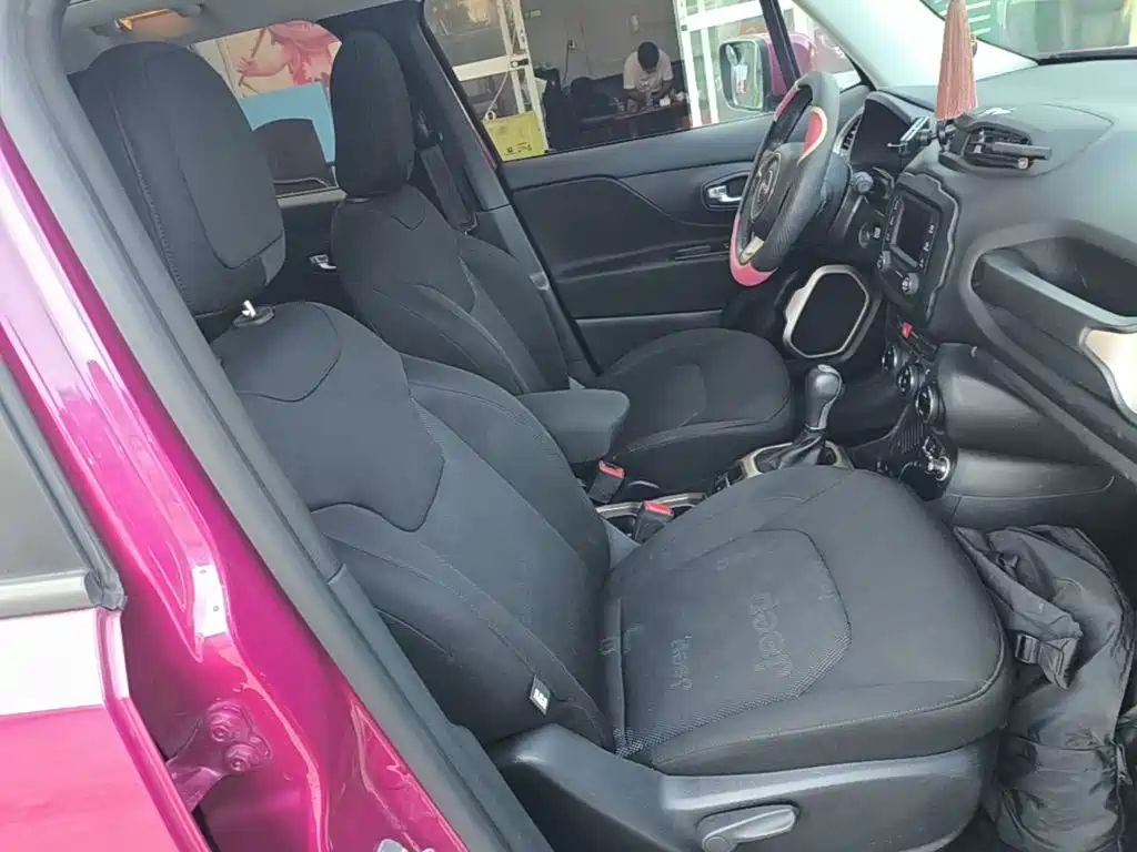 Jeep Renegade — миниатюра 25