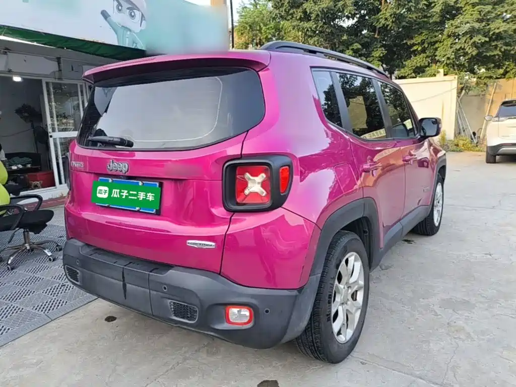 Jeep Renegade — миниатюра 7