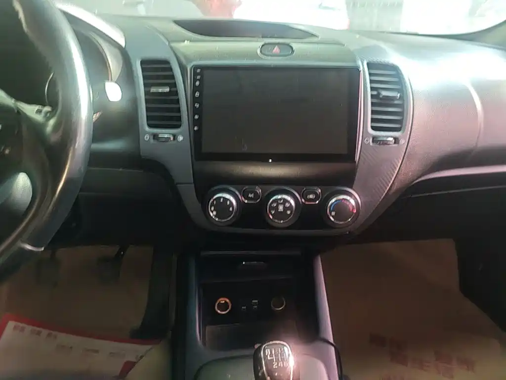 Kia K3 — миниатюра 13