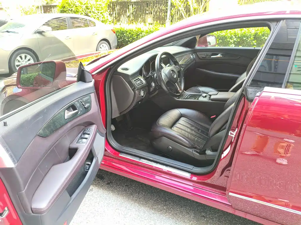 Mercedes-Benz CLS — миниатюра 9