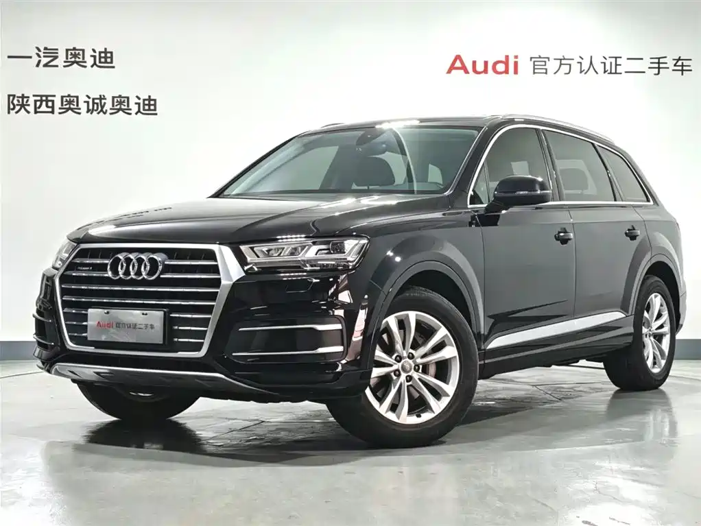 Купить Audi Q7