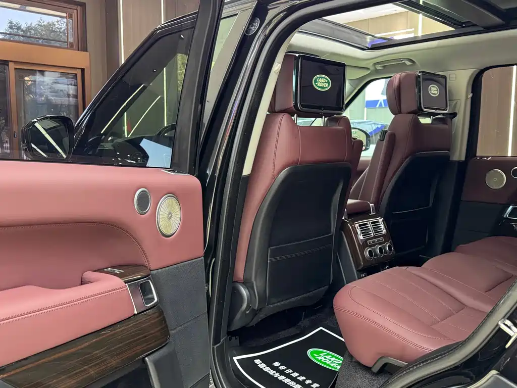 Land Rover Range Rover — миниатюра 11