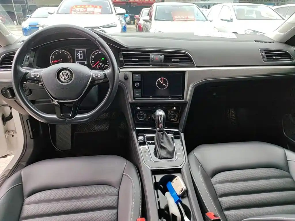Volkswagen Lamando — миниатюра 10
