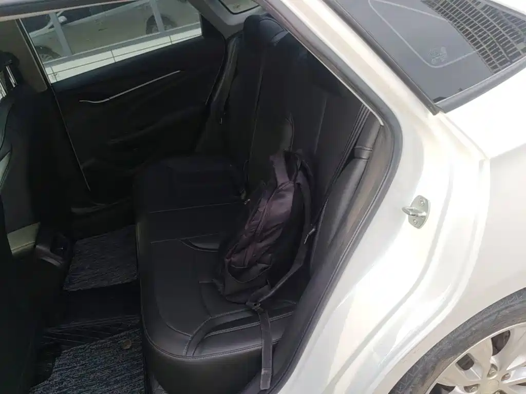 Buick Excelle — миниатюра 17