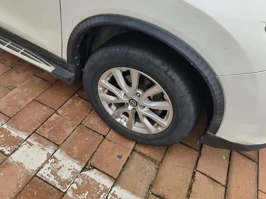 Nissan X-Trail — миниатюра 6