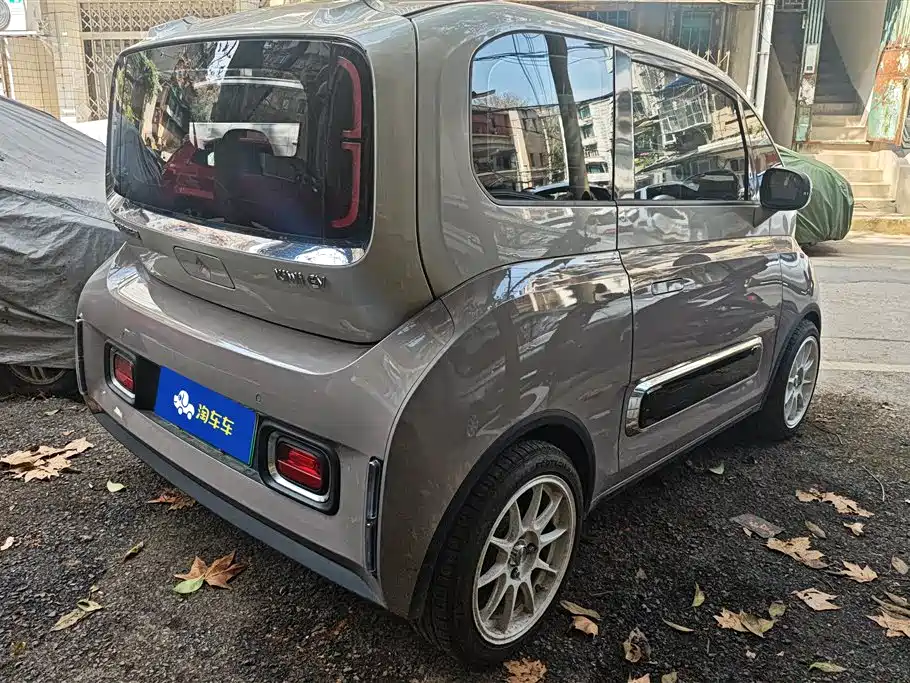 BAOJUN KIWI EV