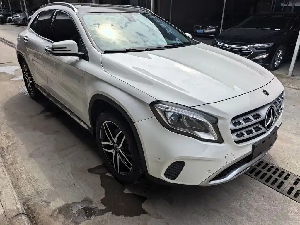 Купить Mercedes-Benz GLA
