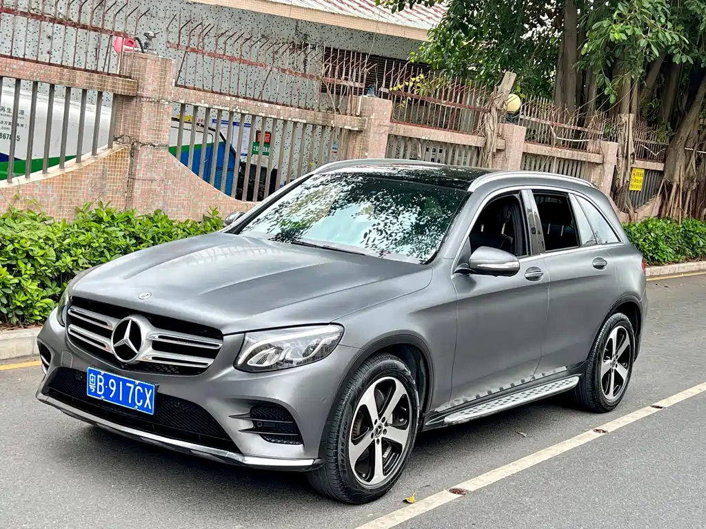 Купить Mercedes-Benz GLC