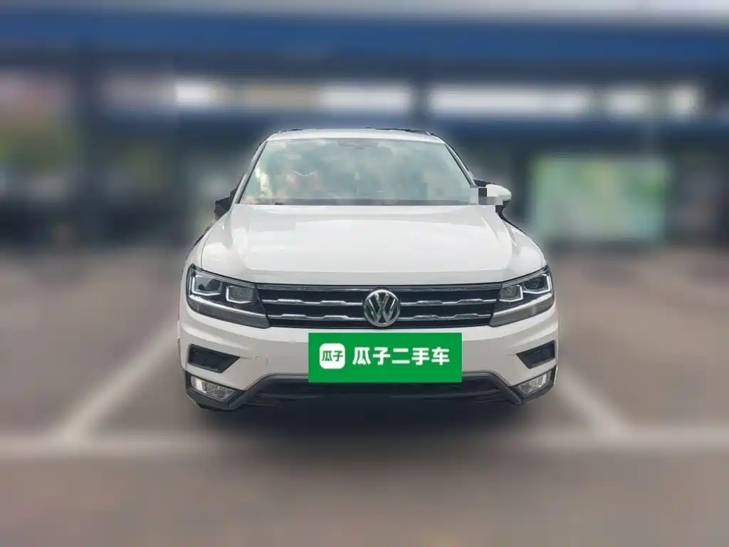 Volkswagen Tiguan L — миниатюра 23