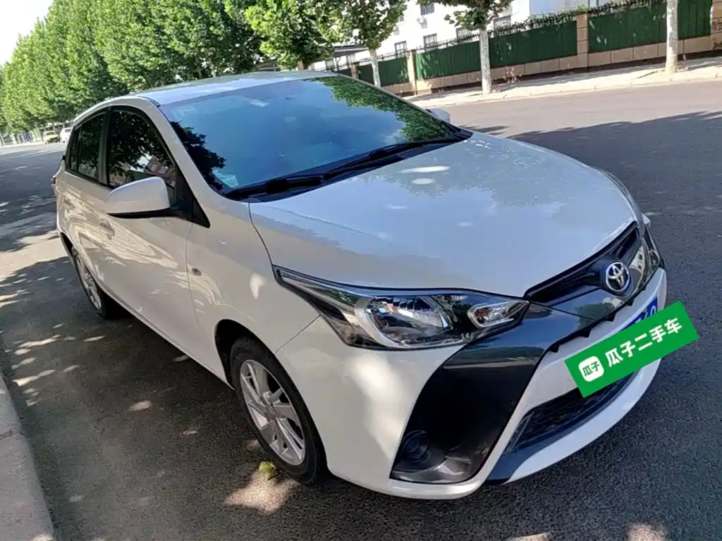 Toyota Yaris L — миниатюра 4