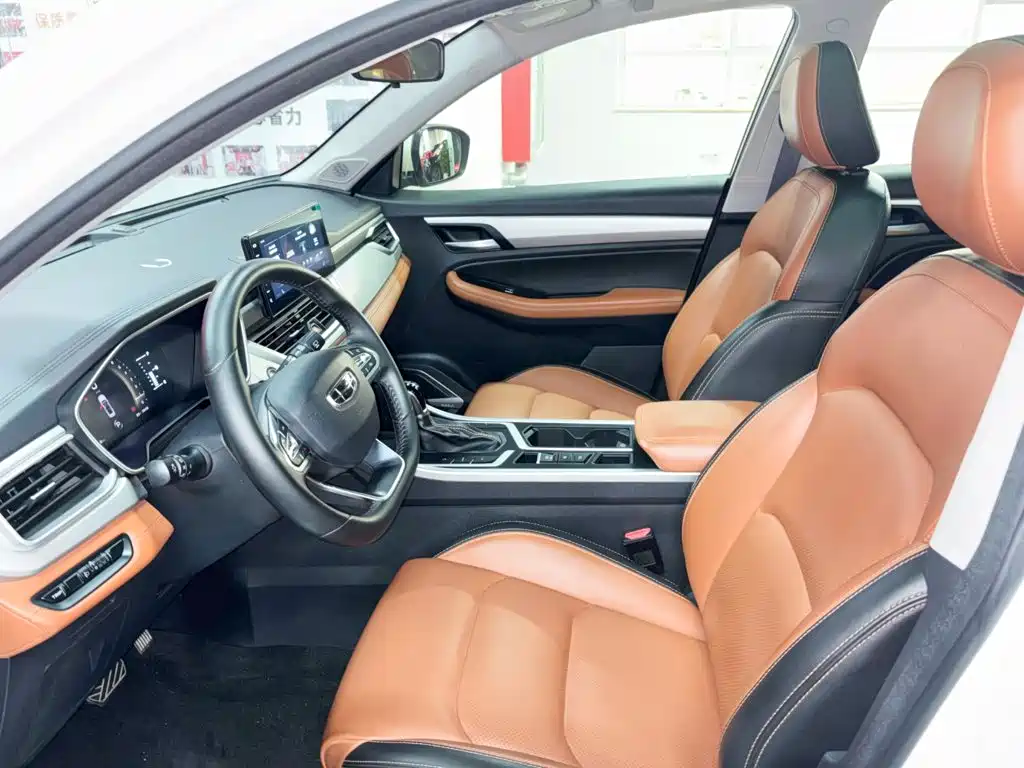 Geely Vision X6 — миниатюра 12
