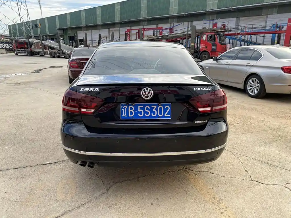 Volkswagen Passat — миниатюра 7