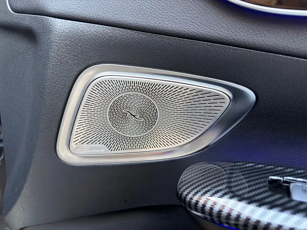 Mercedes-Benz C-Class — миниатюра 18