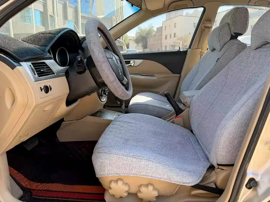 Buick Excelle — миниатюра 4
