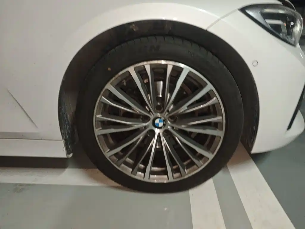 BMW 3 Series — миниатюра 10