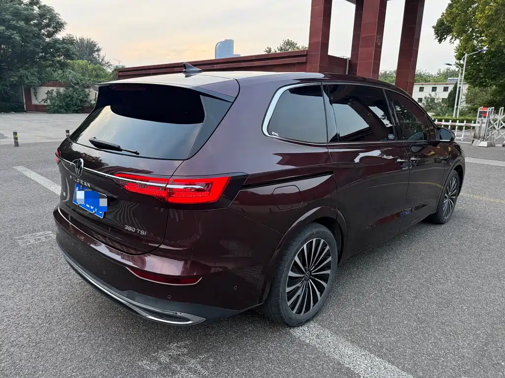 Volkswagen Viloran — миниатюра 3