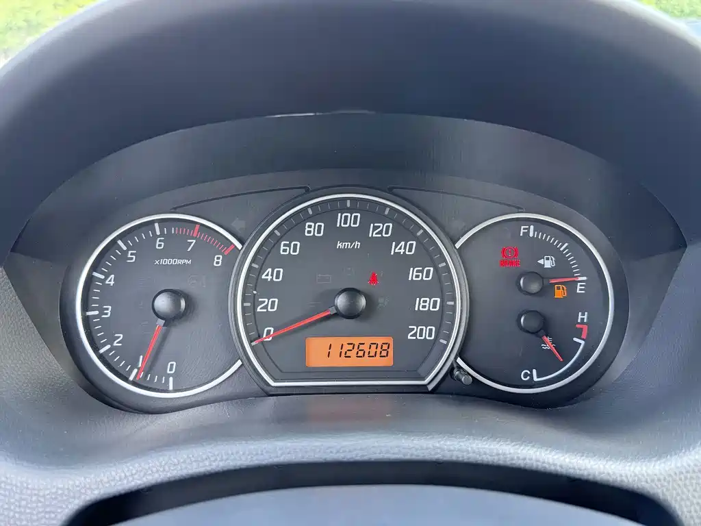 Suzuki Swift — миниатюра 6