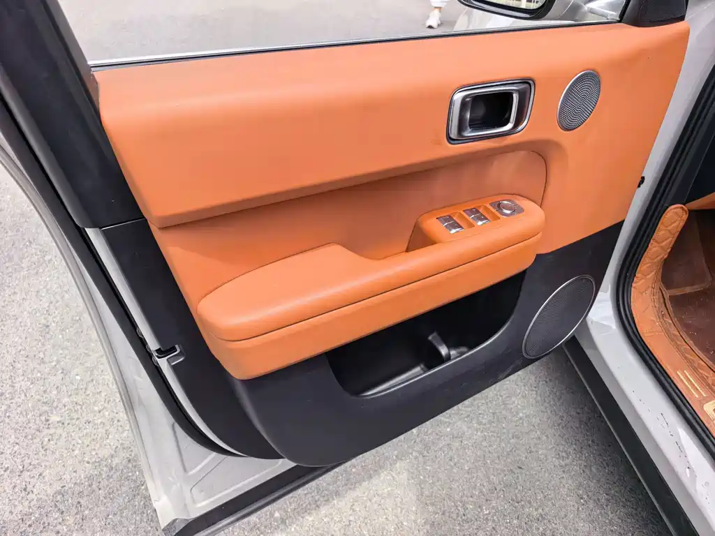 Li Auto Li L6 — миниатюра 5