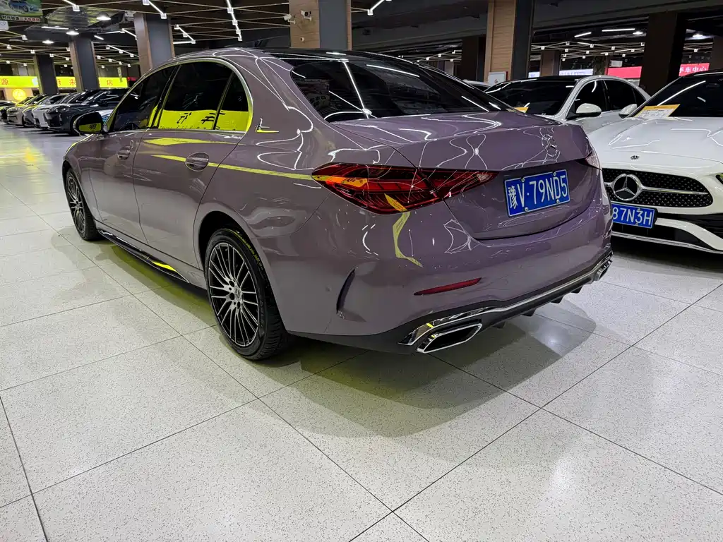 Mercedes-Benz C-Class — миниатюра 9