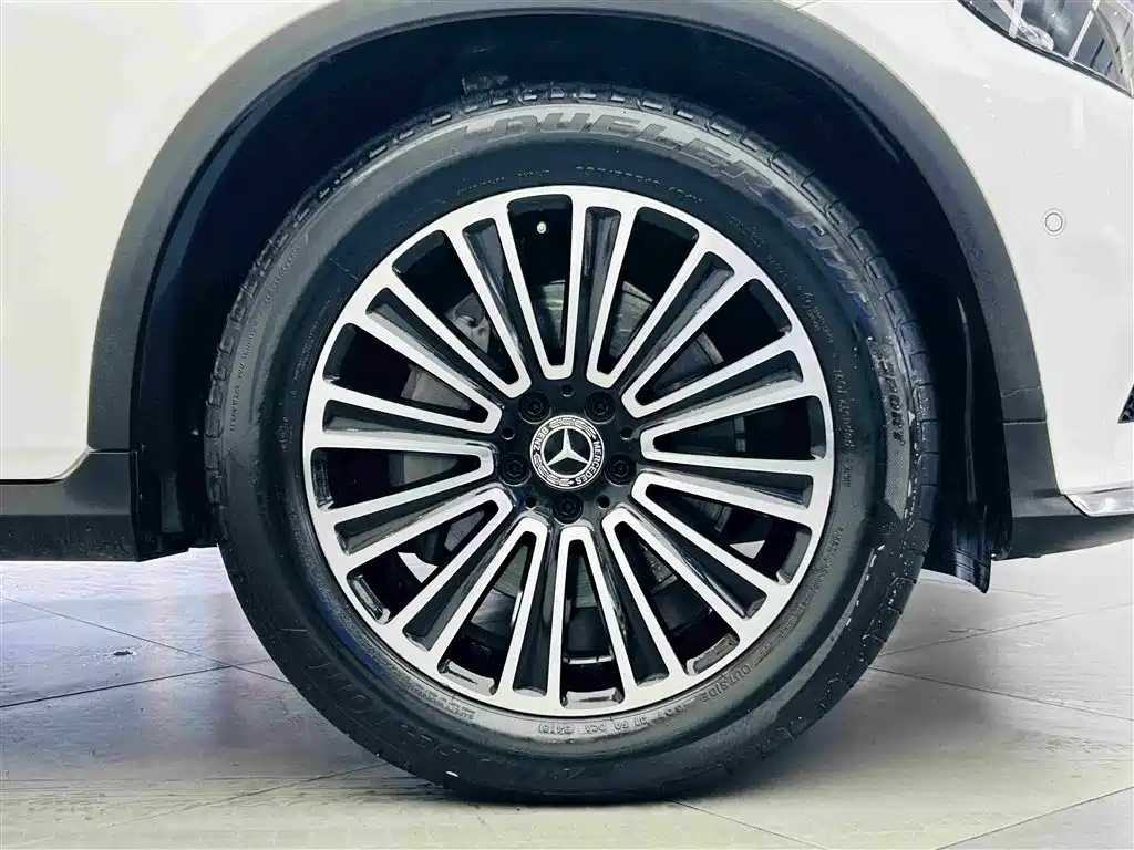 Mercedes-Benz GLC — миниатюра 11