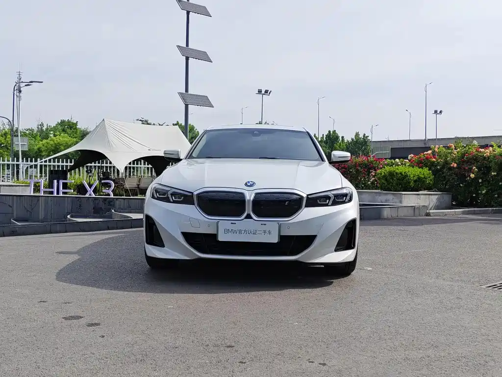 BMW i3 — миниатюра 2