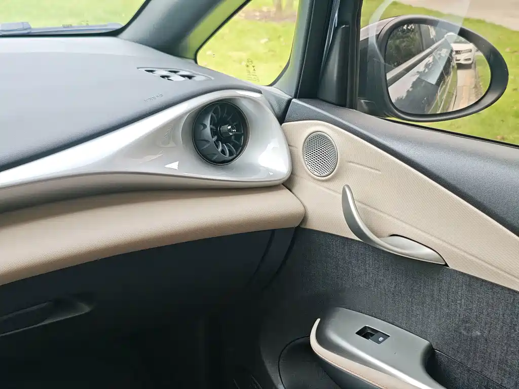 BYD Dolphin — миниатюра 17